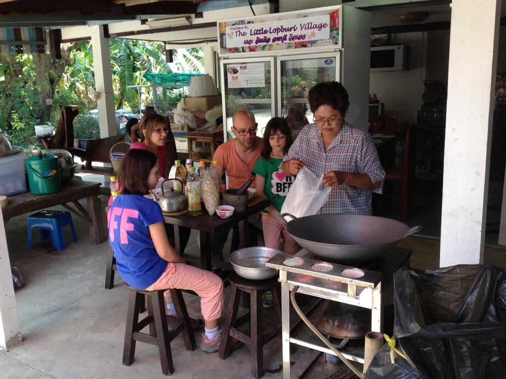 The Little Lopburi Village Kültér fotó